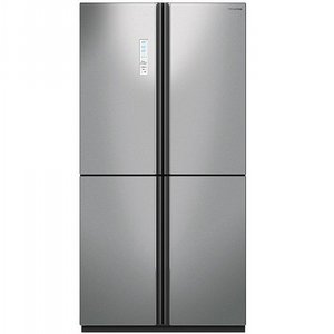 מקרר 4 דלתות 648 ליטר Hisense דגם RQ82ski נירוסטה חזית המקרר מקרר 4 דלתות 648 ליטר Hisense דגם RQ82ski נירוסטה חזית המקרר